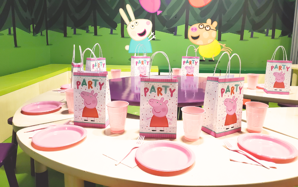 PEPPA Birthday Table